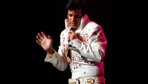 Rory Allen’s EPIC Tribute to Elvis!